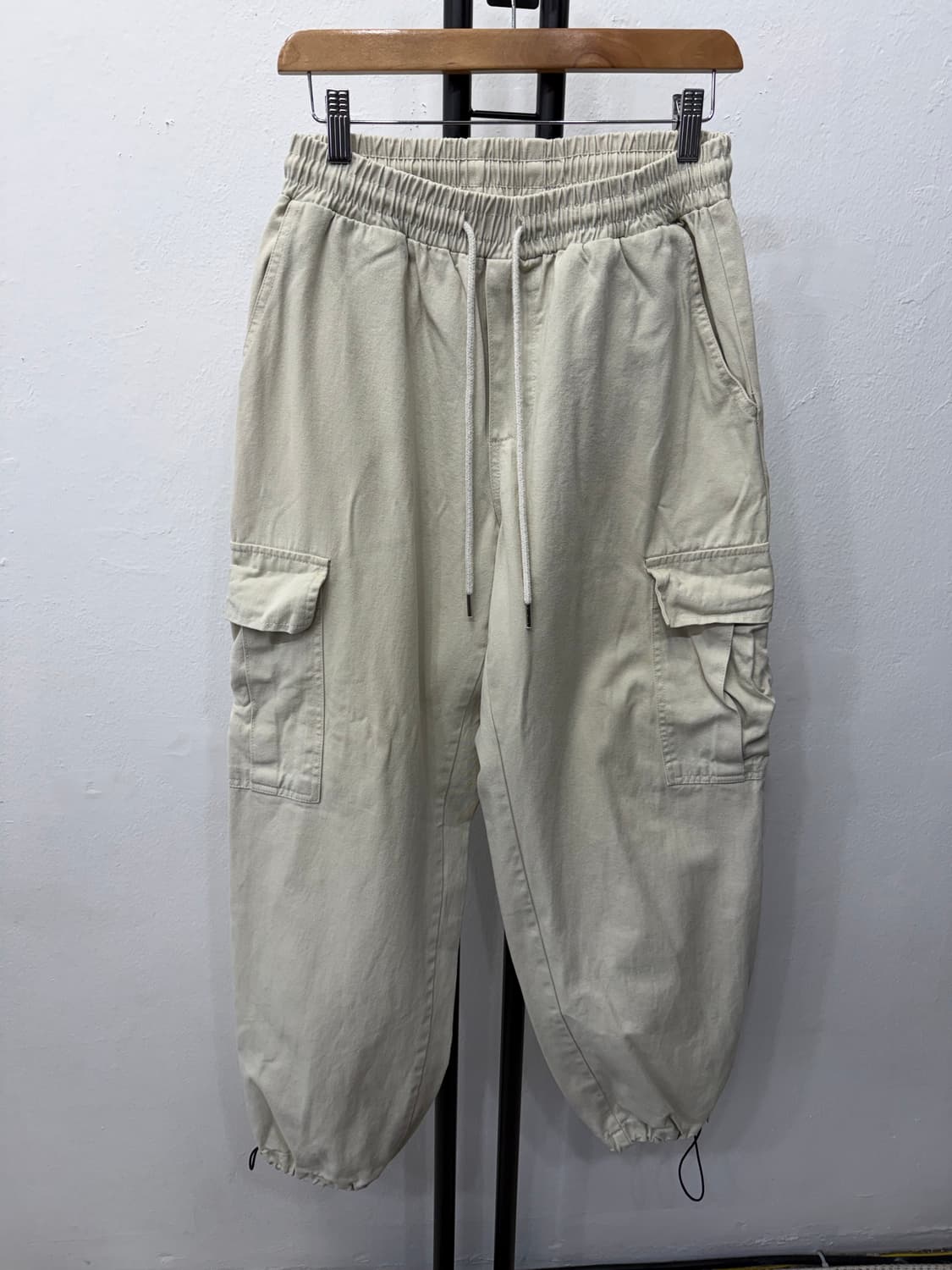 정품) 베이스모먼트 와이드 카고팬츠 L 상품이미지1