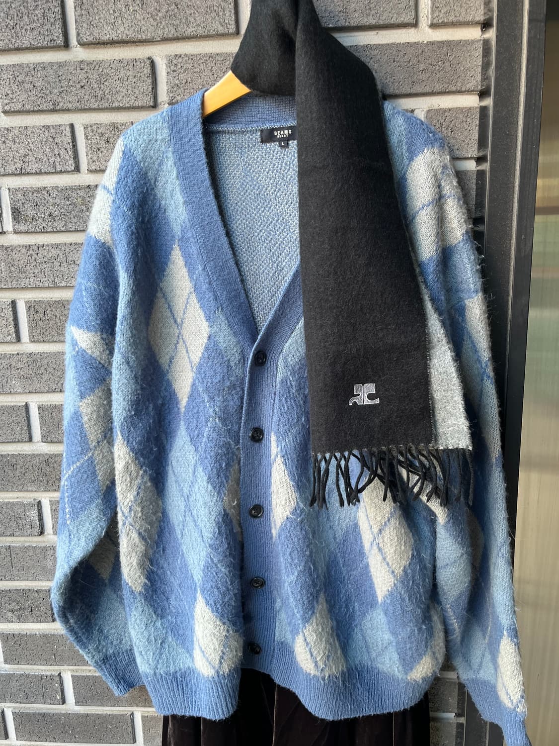 꾸레쥬 로고 리버시블 머플러 블랙 그레이 상품이미지7