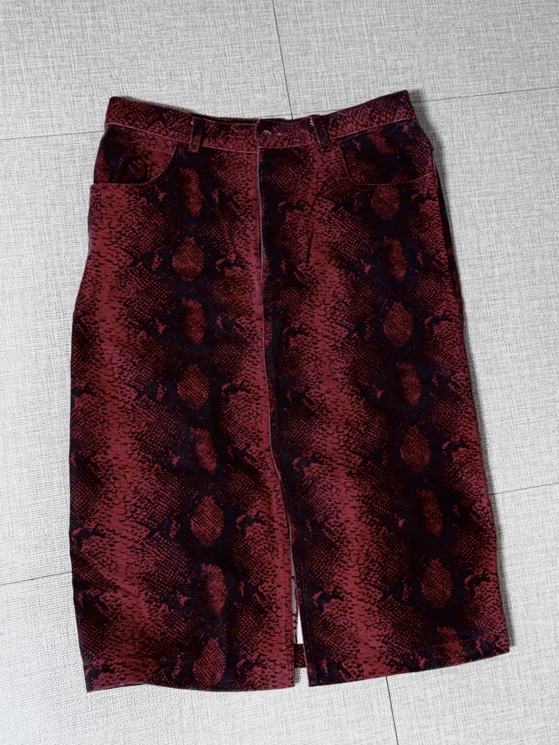 스네이크패턴 미디 스커트 상품이미지4