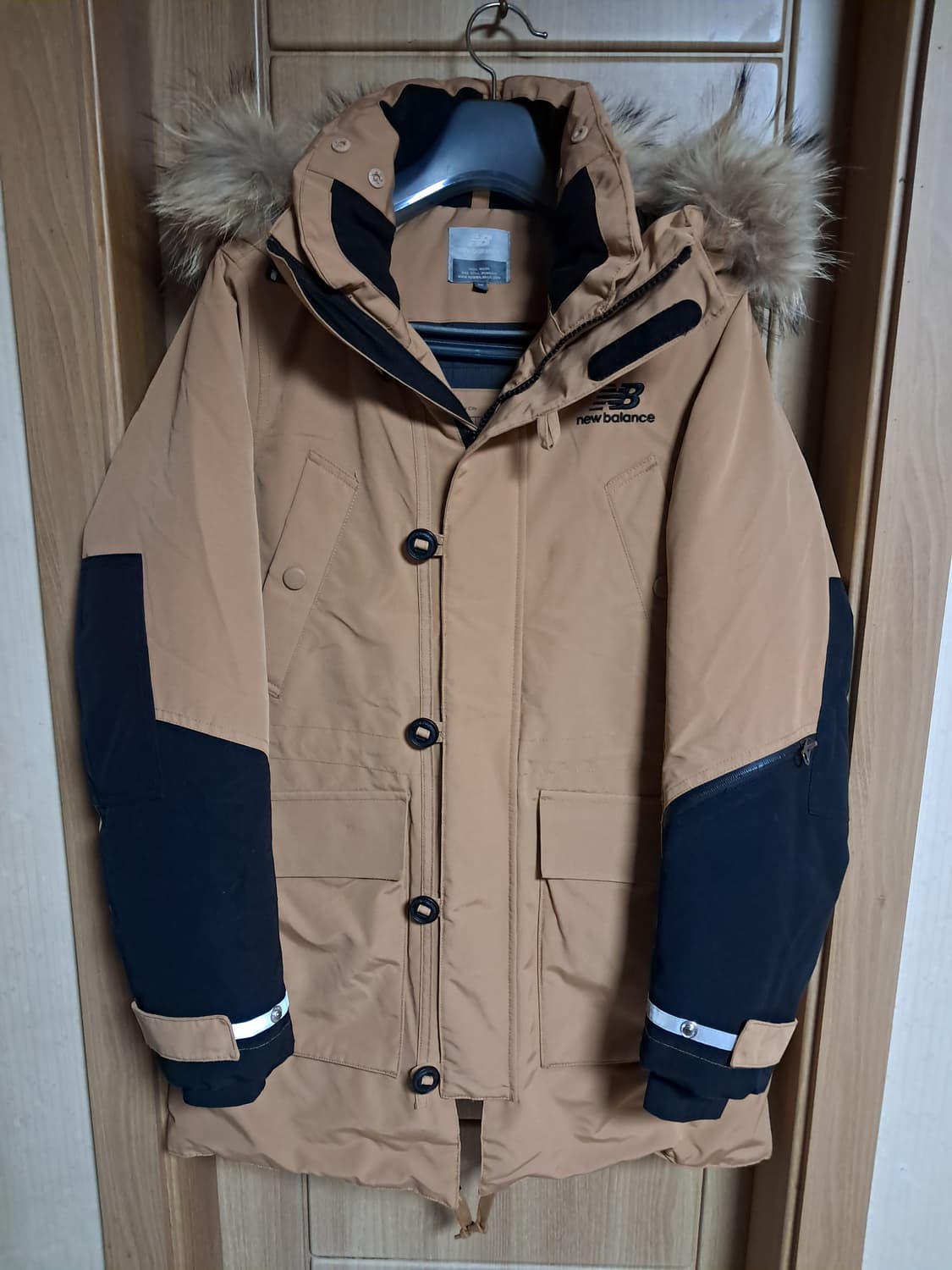 뉴발란스 여성 사파리 패딩 M 상품이미지1