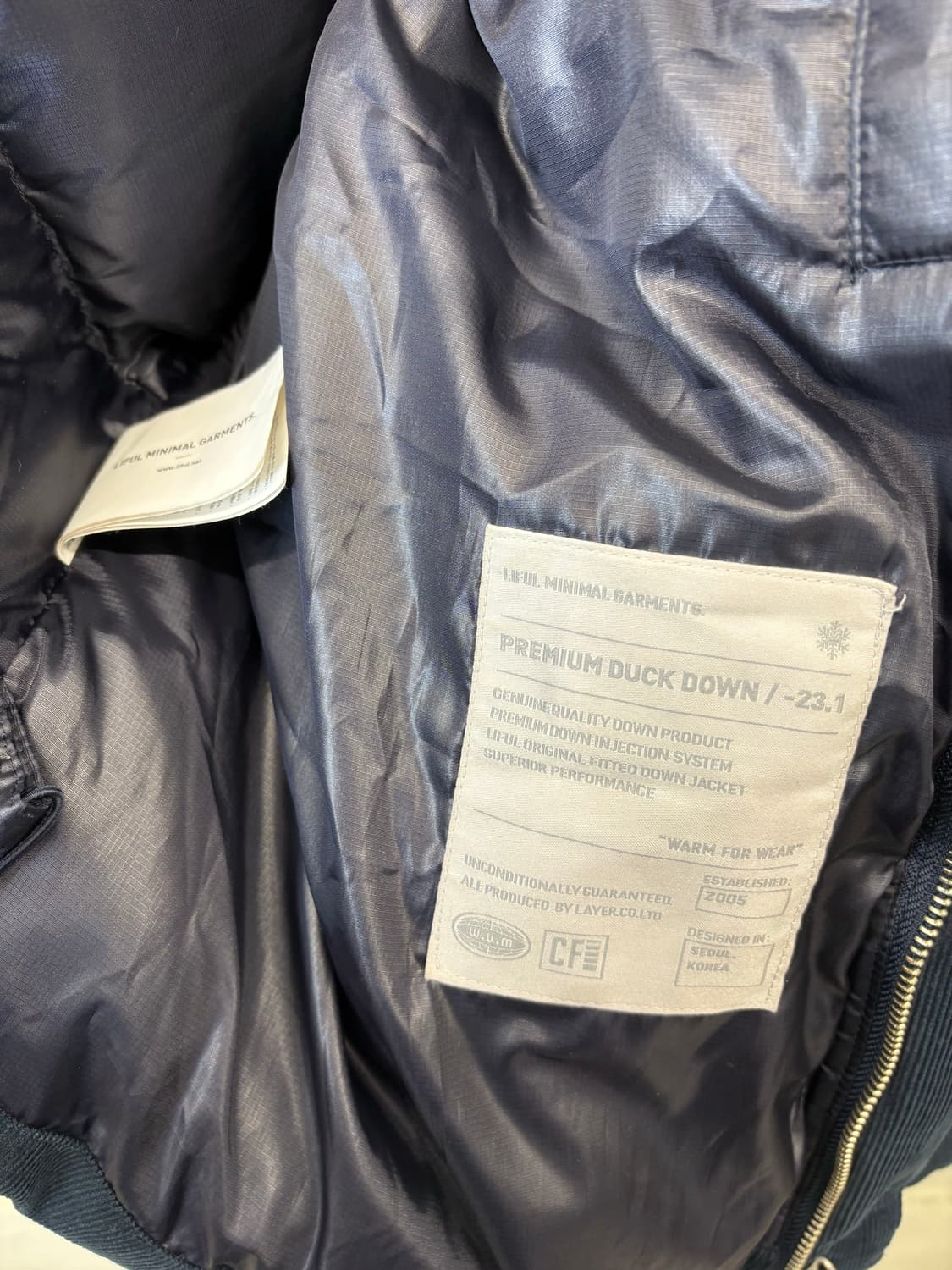 라이풀 미니멀가먼츠 덕다운 네이비 코듀로이패딩 상품이미지6