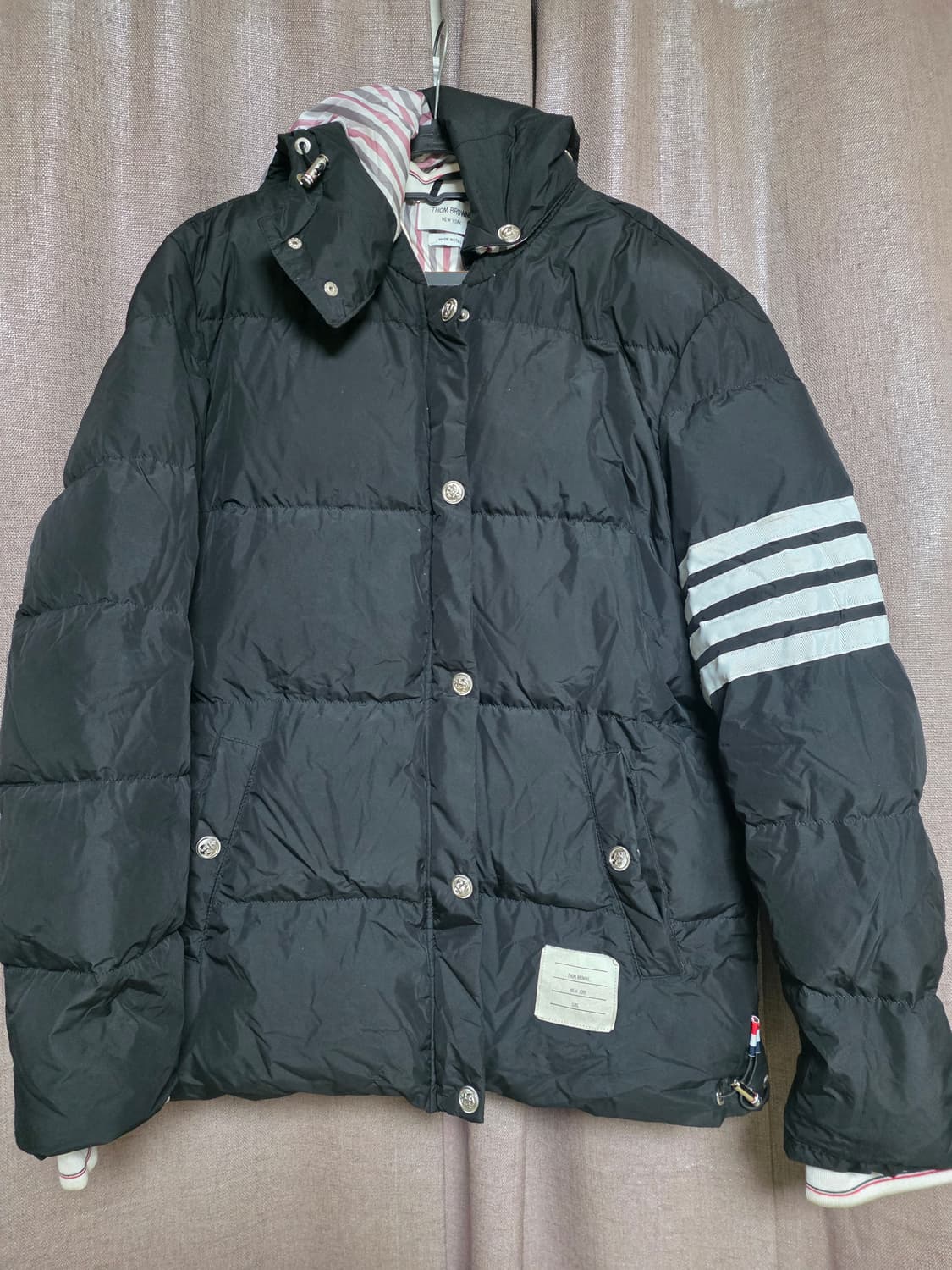 톰브라운다운패딩 100 상품이미지1