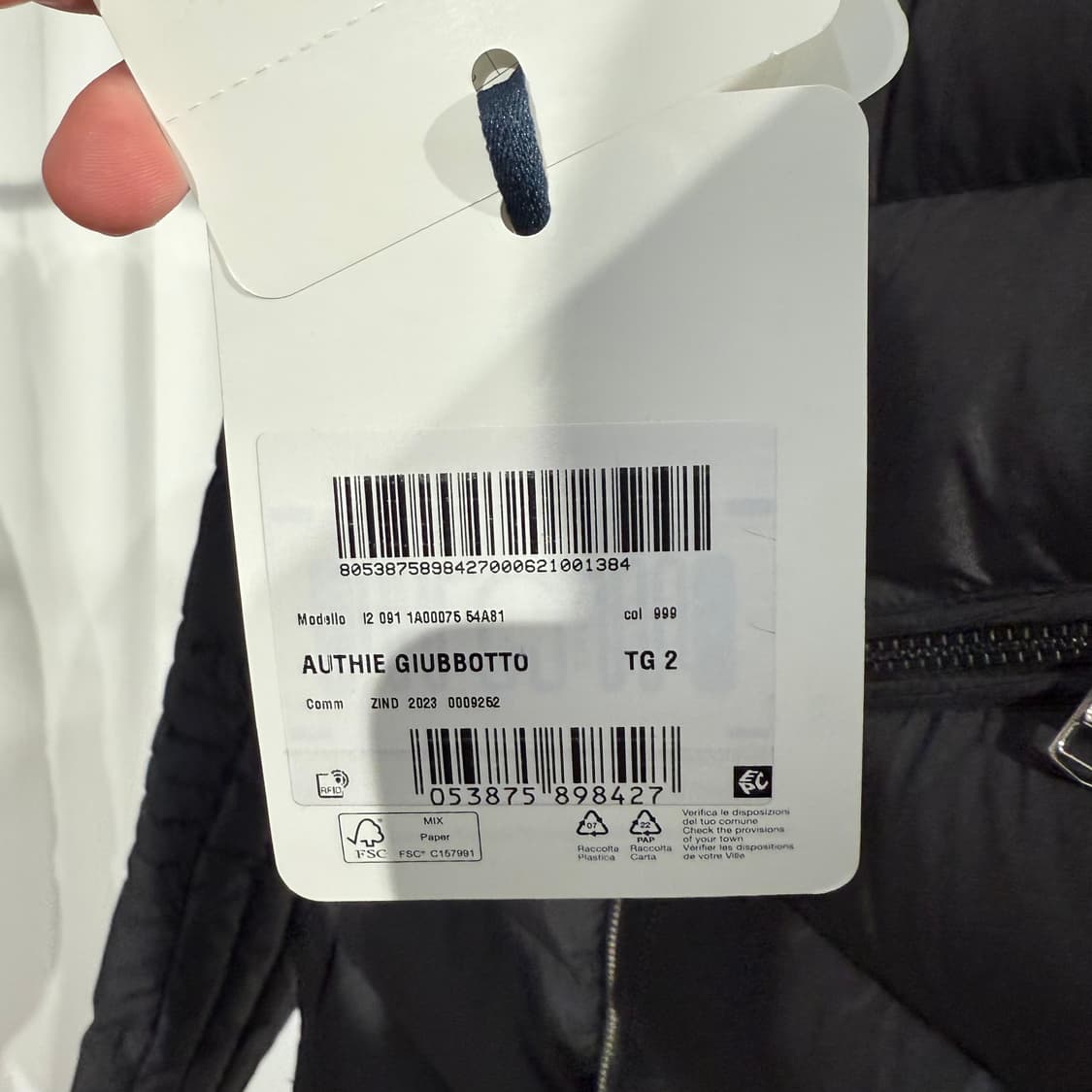 [정품][새상품] 몽클레르 오띠 쇼트 다운 패딩 2사이즈 상품이미지5