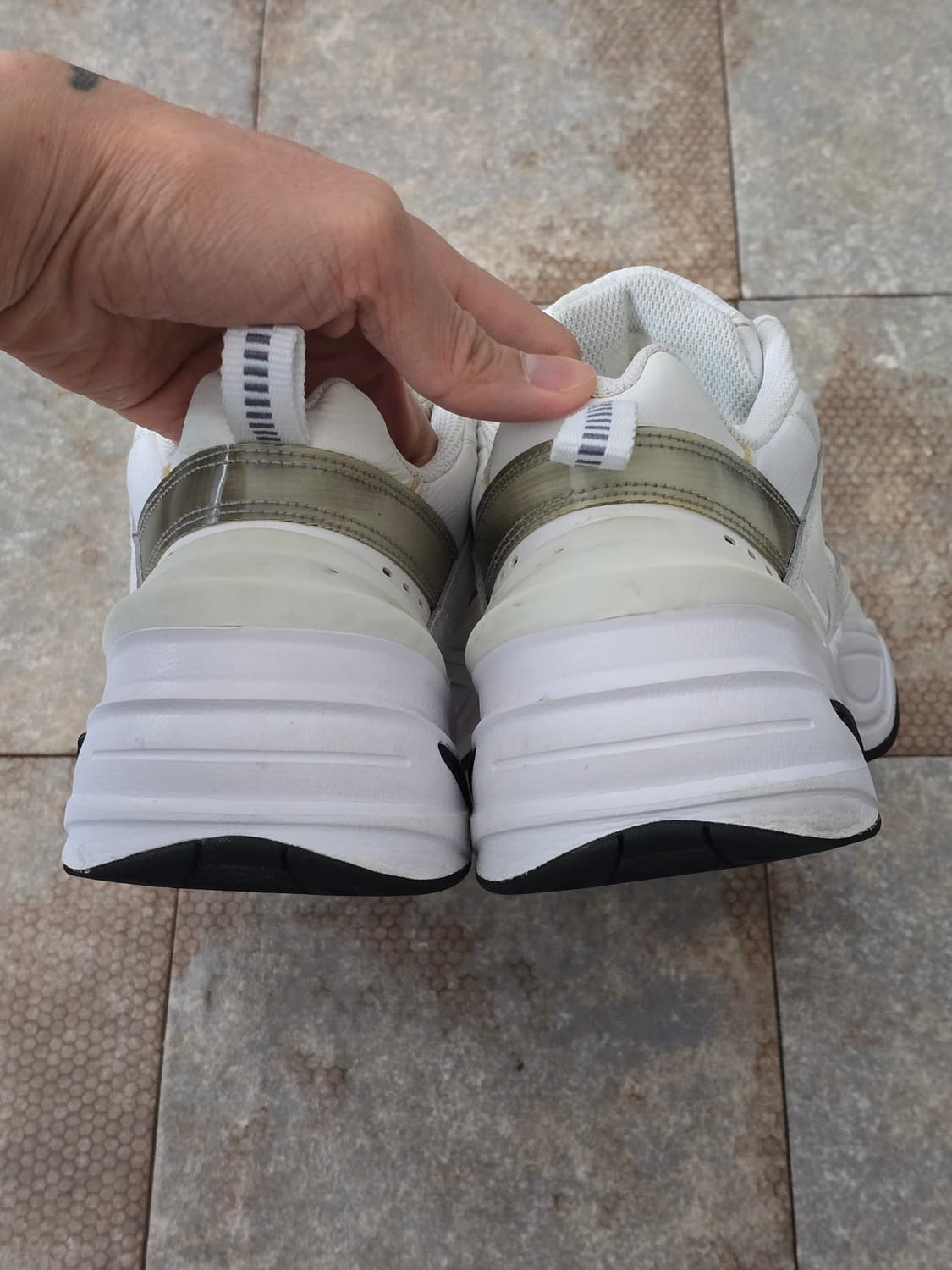 (275)나이키 m2k 테크노 화이트 그레이 상품이미지9