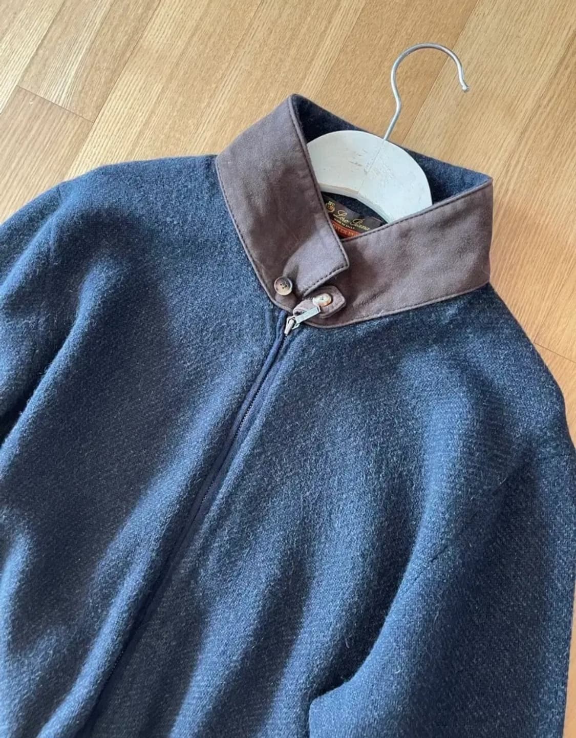 [800만원]로로피아나 로드스터 캐시미어 가디건자켓 팝니다 상품이미지3