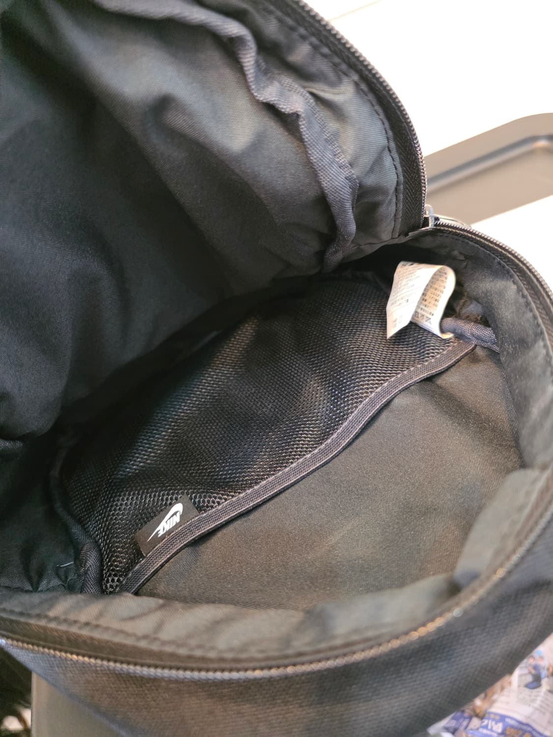 나이키 푸츄라 스포츠웨어 365 미니백팩  블랙 미니 백팩 상품이미지6