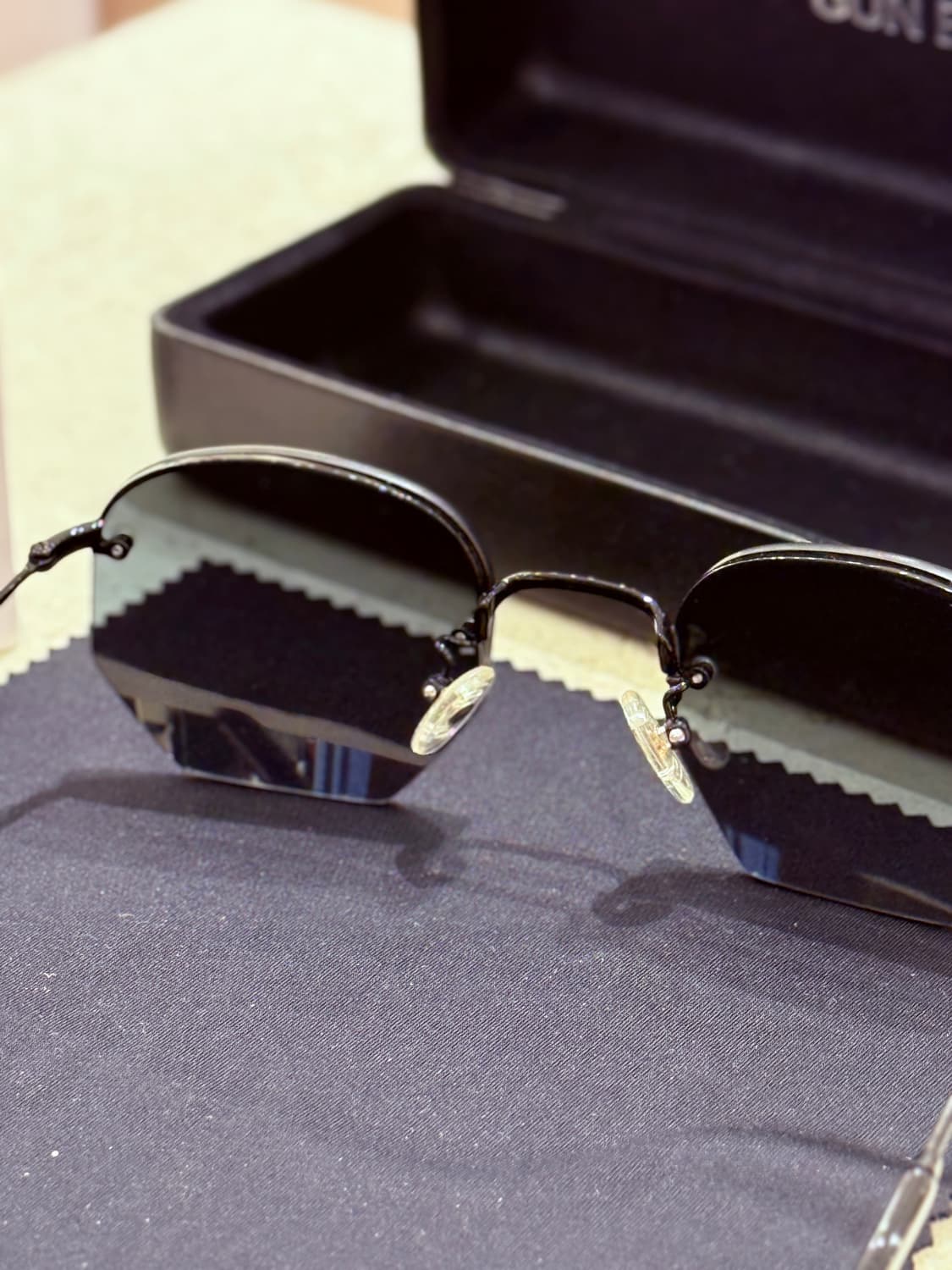 아워레가시 워크샵 선버디아이웨어 메탈블랙 상품이미지4