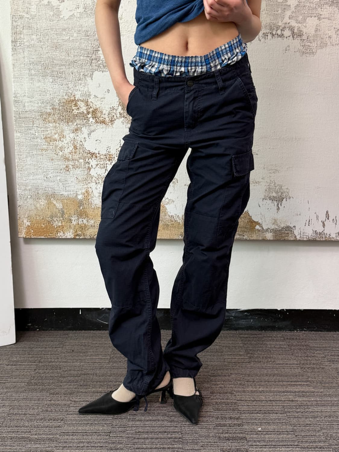 칼하트 wip 네이비 워싱 카고 팬츠 상품이미지1