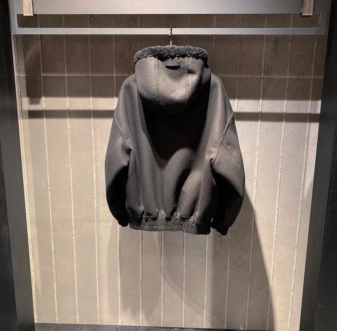 송지오 배정남 아뜰리에 리버시블 무스탕 상품이미지4