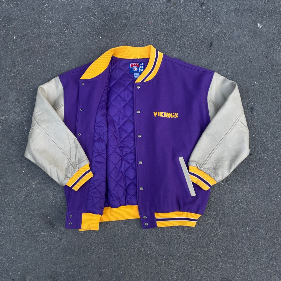 90s NFL 미네소타 바이킹스 레더 바시티 자켓 올드스쿨 점퍼 XXL 상품이미지3