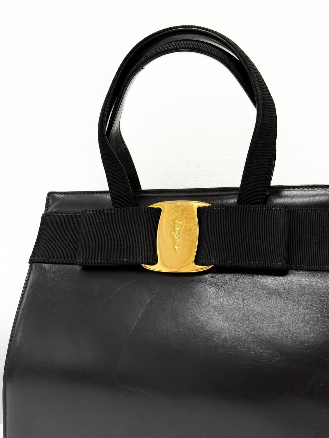 페라가모 바라 보우 탑 핸들 상품이미지6