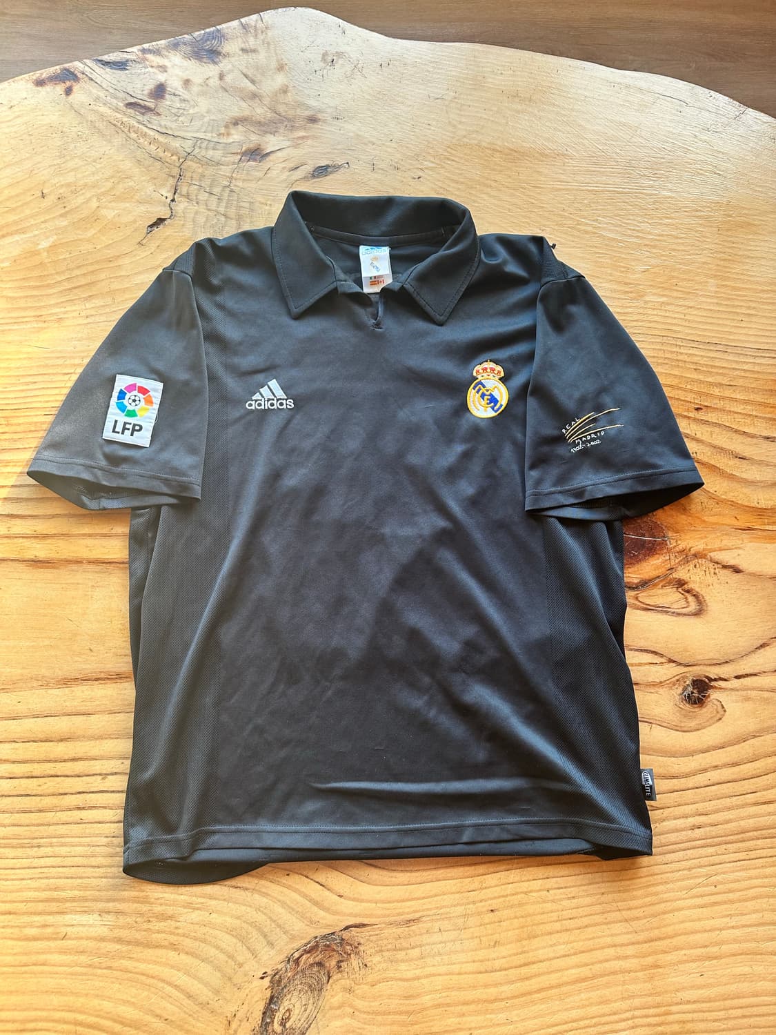 00 01 레알마드리드 100주년 피구 유니폼 상품이미지1