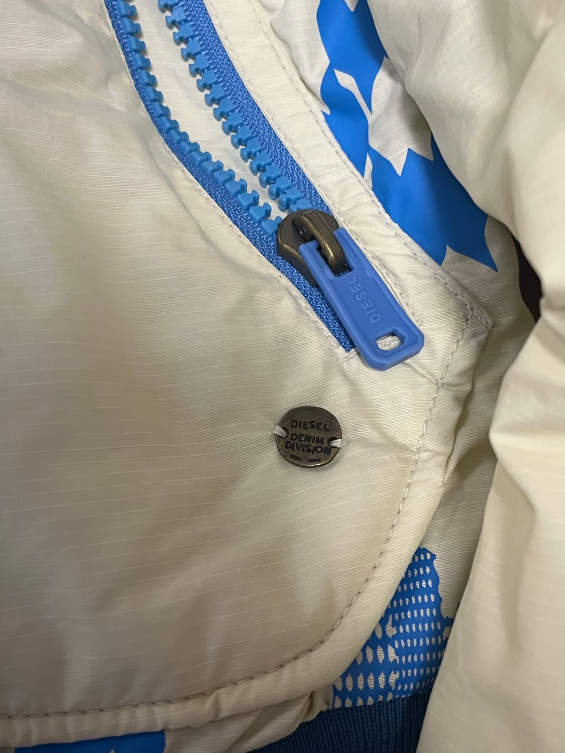 Diesel bomber jacket 상품이미지4