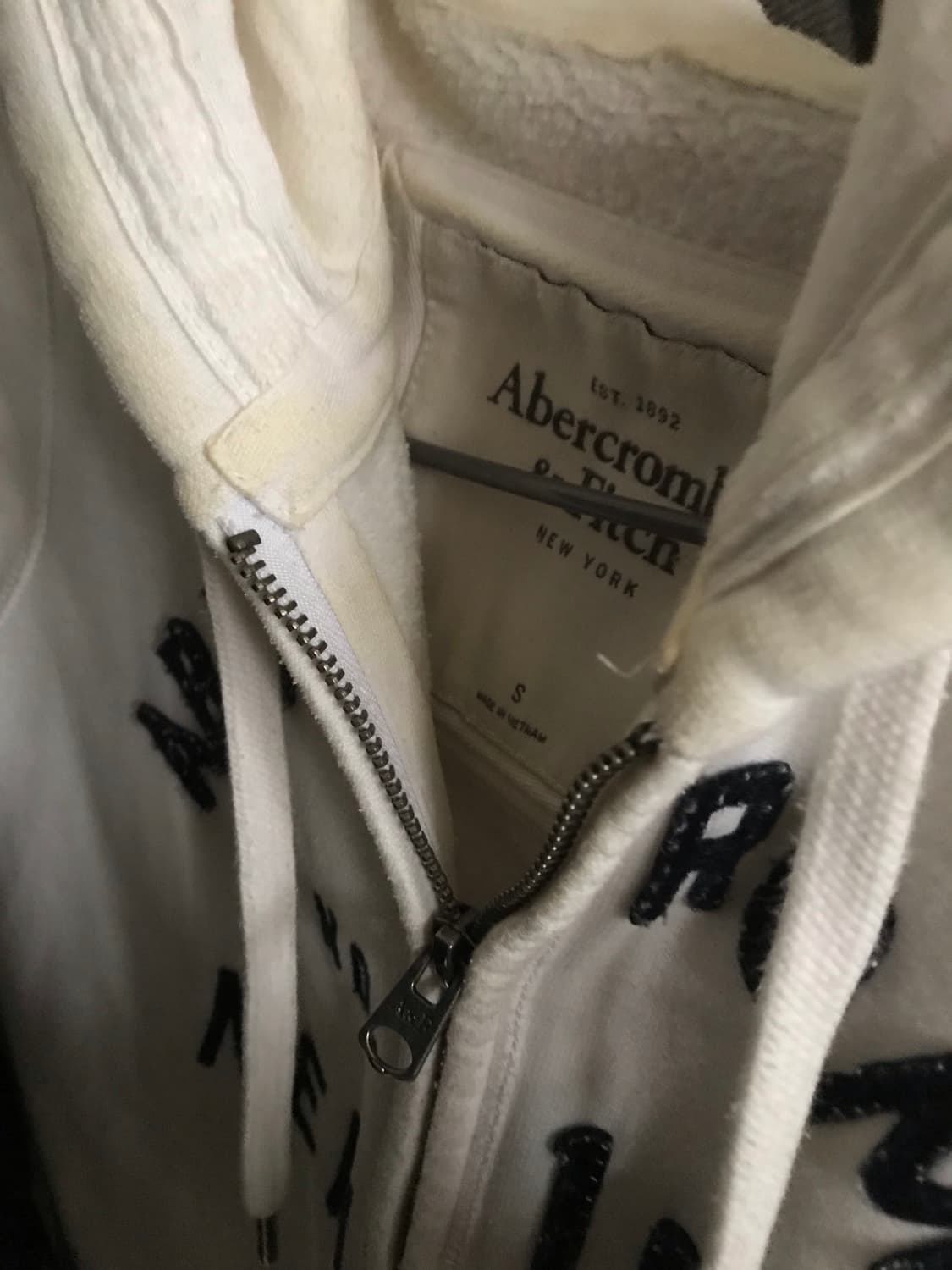 아베크롬비 화이트 슬림핏 후드집업 상품이미지10