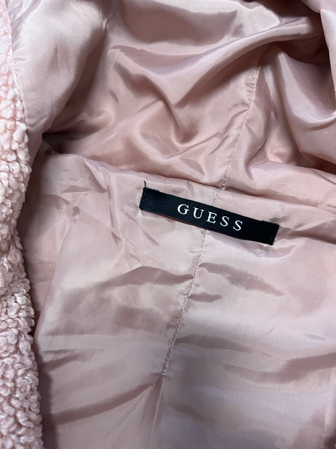 게스 핑크 후리스 후드집업 상품이미지4