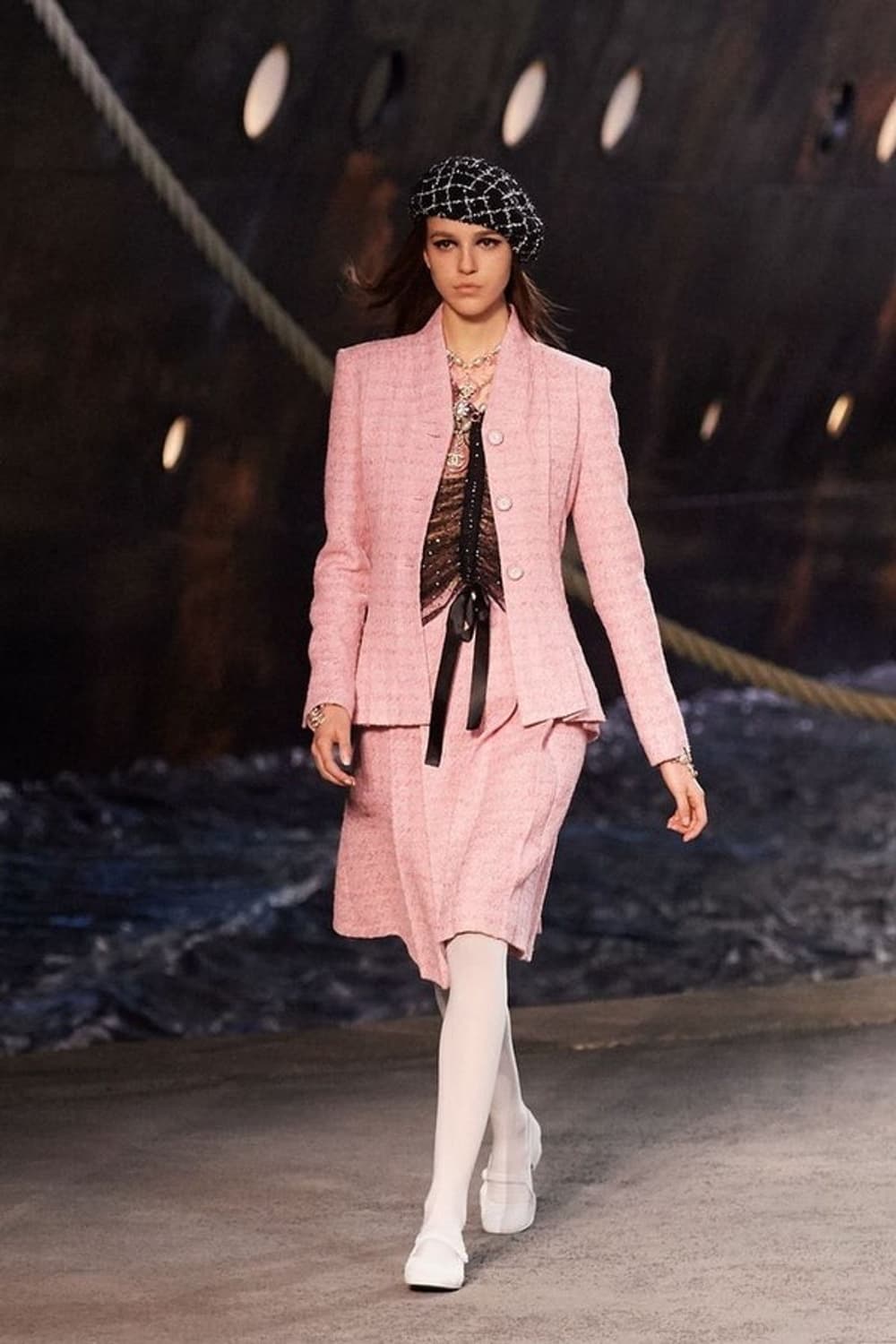 샤넬 2019 크루즈 look 40 핑크 트위드 스커트 FR44 상품이미지1