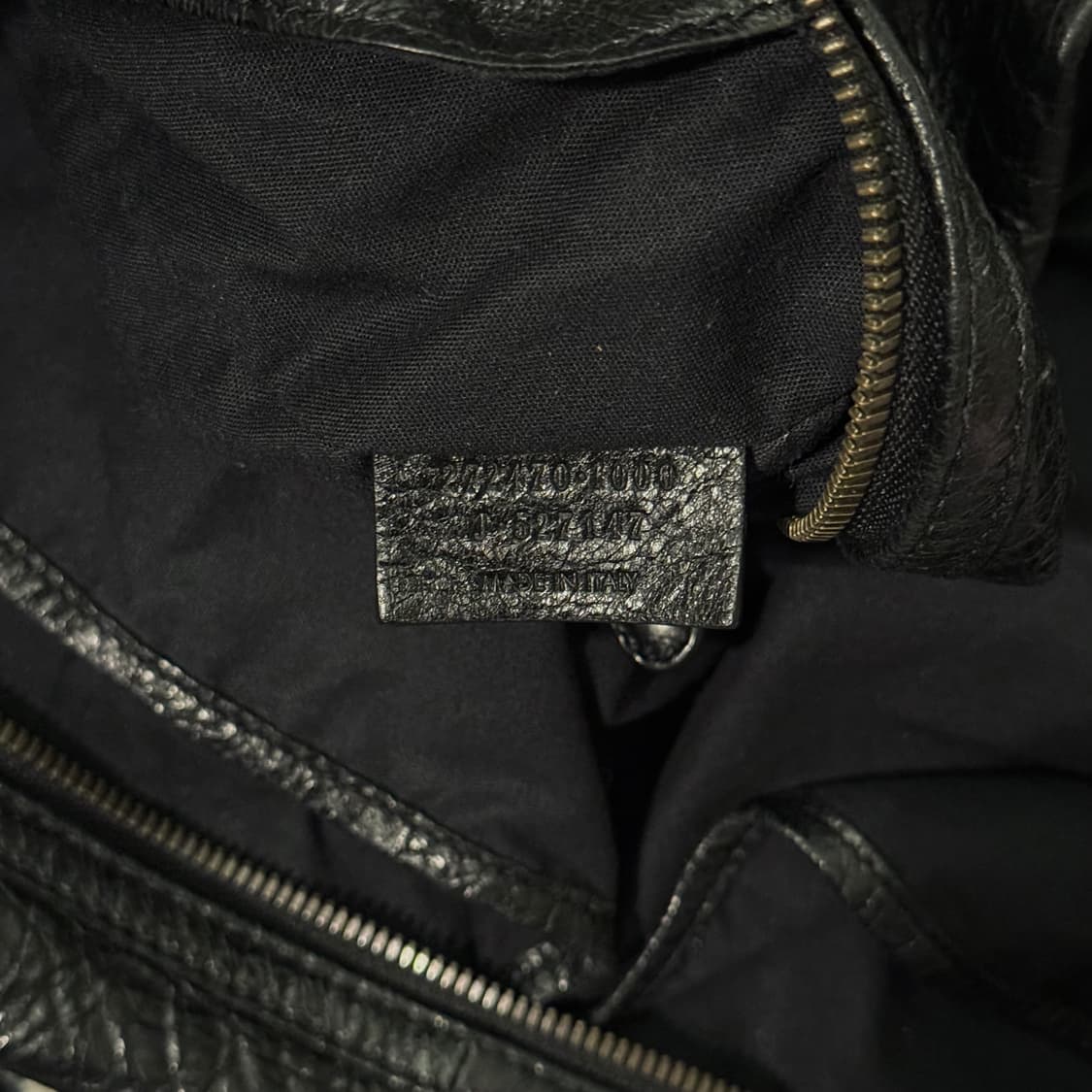 발렌시아가 모터백 Voyage 상품이미지9