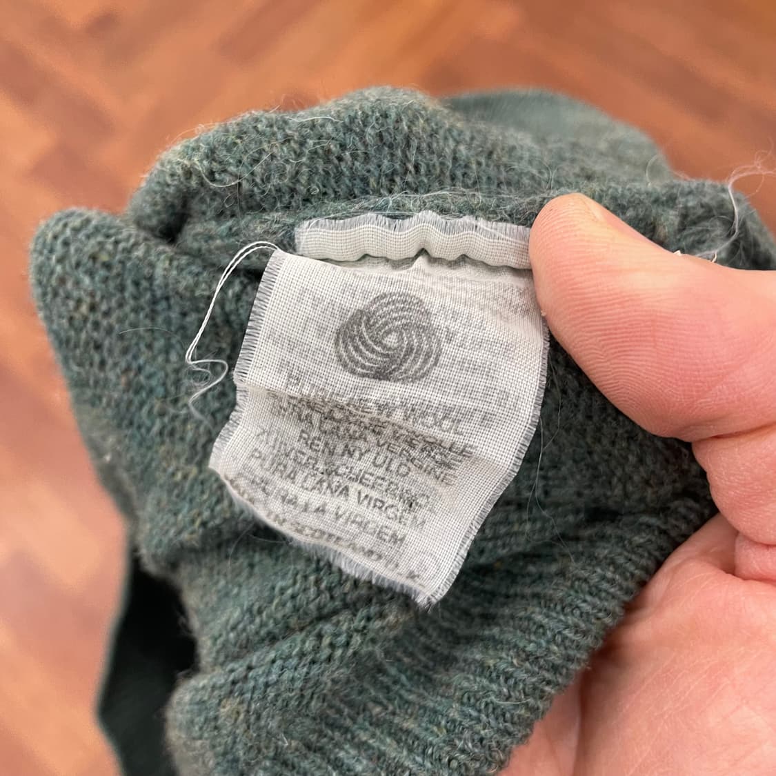 버버리 빈티지 울 브이넥 니트 상품이미지3