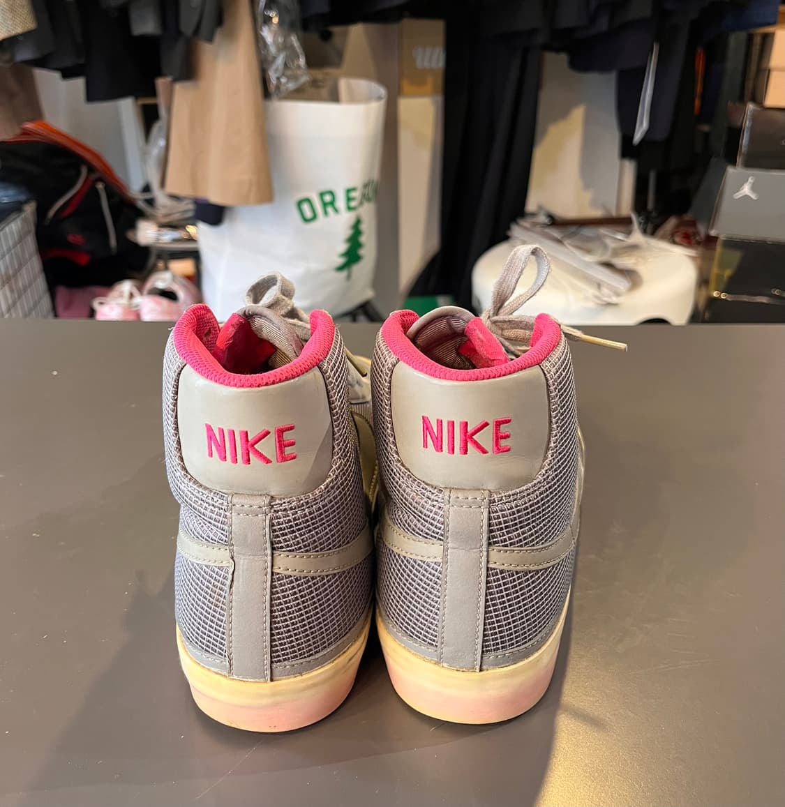 나이키 블레이저 미드 그레이 핑크 (285mm)  상품이미지3