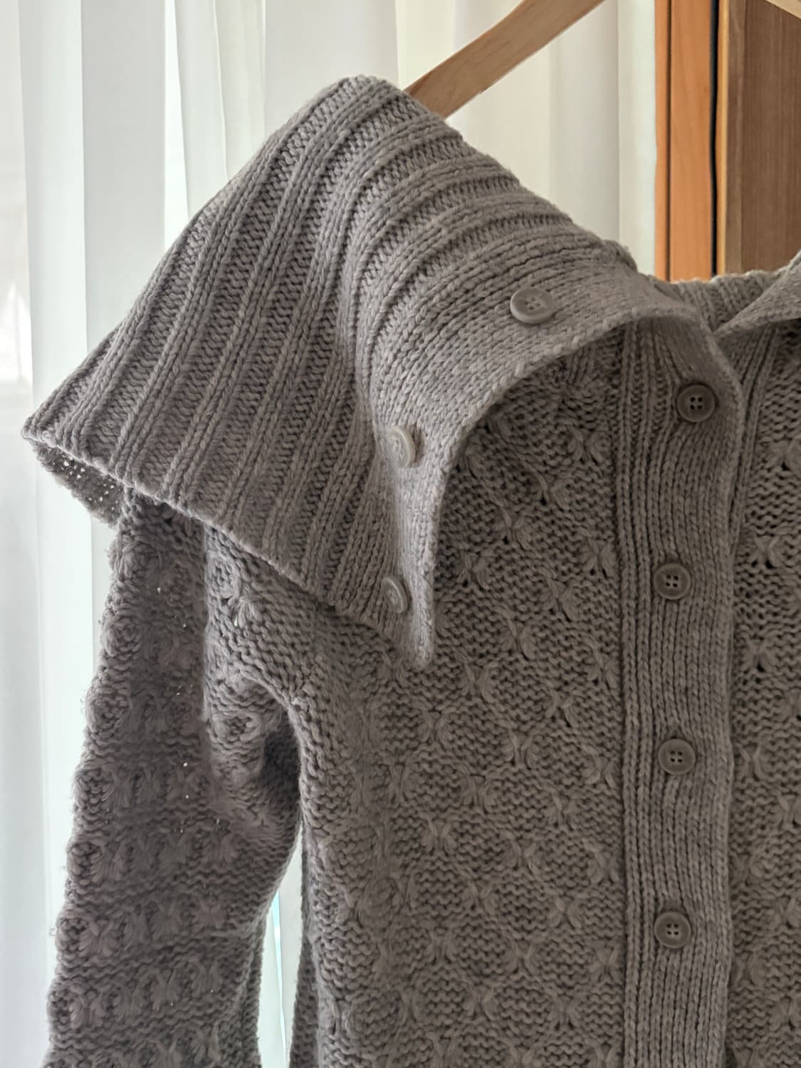 오프숄더 니트 아우터 상품이미지2