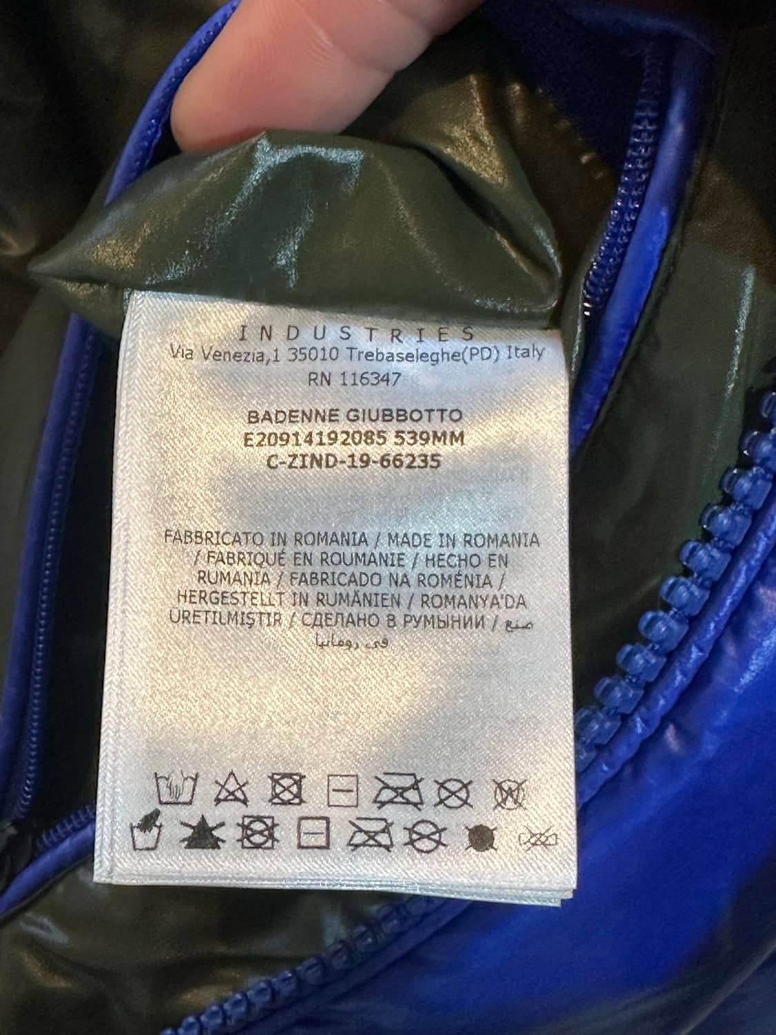 몽클레어 반다느 패딩 상품이미지6