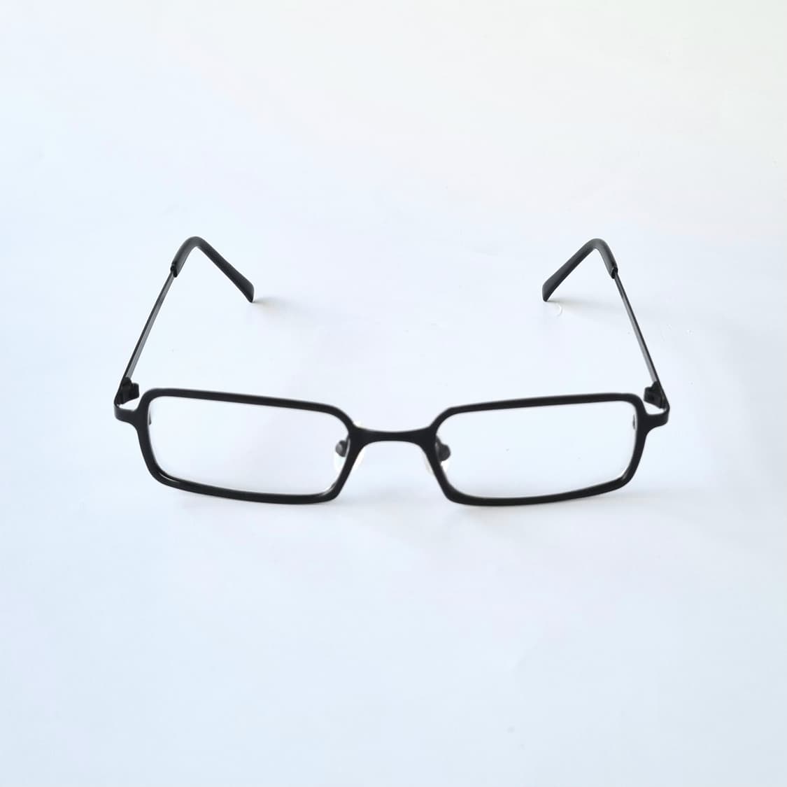 데드스탁 누구에게나 어울리는 가장 완벽한 스퀘어 안경테 689 상품이미지3