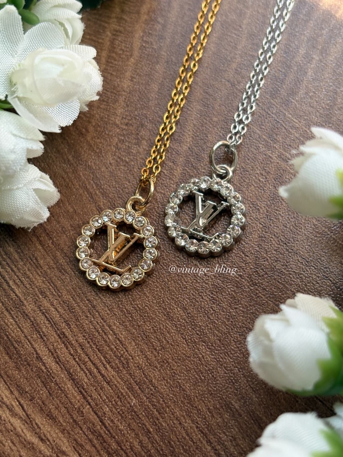 루이비통 라운드 큐빅 목걸이  상품이미지1