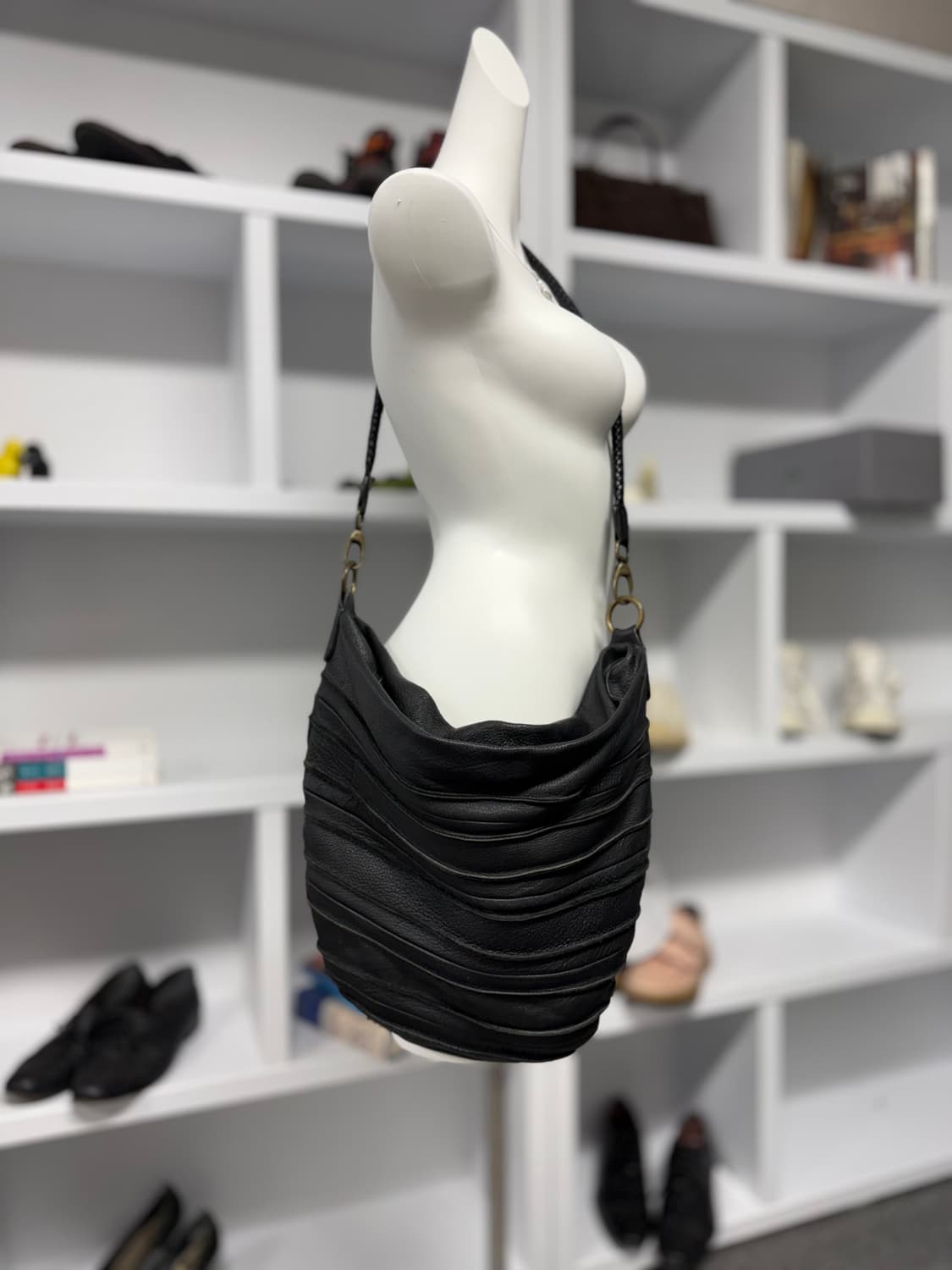 bebe be equivalent 케이프 블라우스 상품이미지1