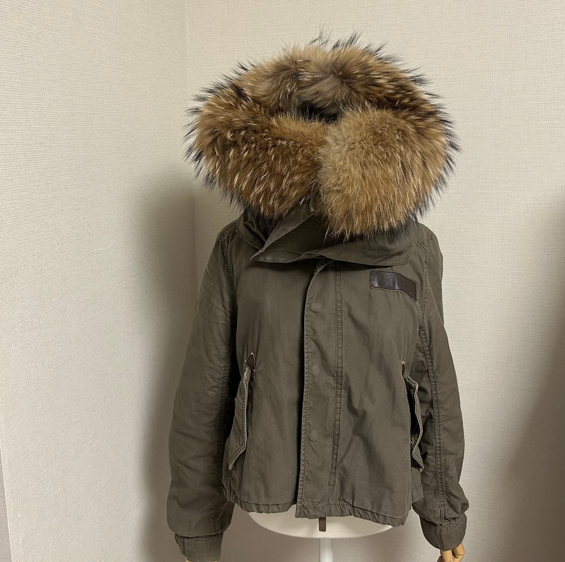 GOA G.O.A 고아 라쿤퍼 숏 자켓 상품이미지2