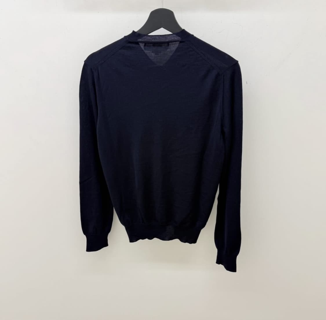 꼼데가르송 셔츠라인 그래픽 v넥 니트 상품이미지6