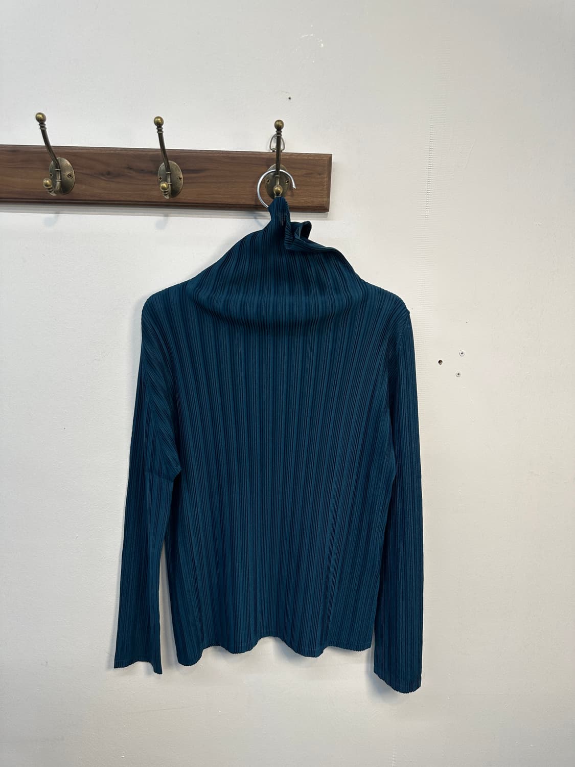 플리츠 플리즈 이세이 미야케  루즈 하이넥 롱슬리브 3 상품이미지2