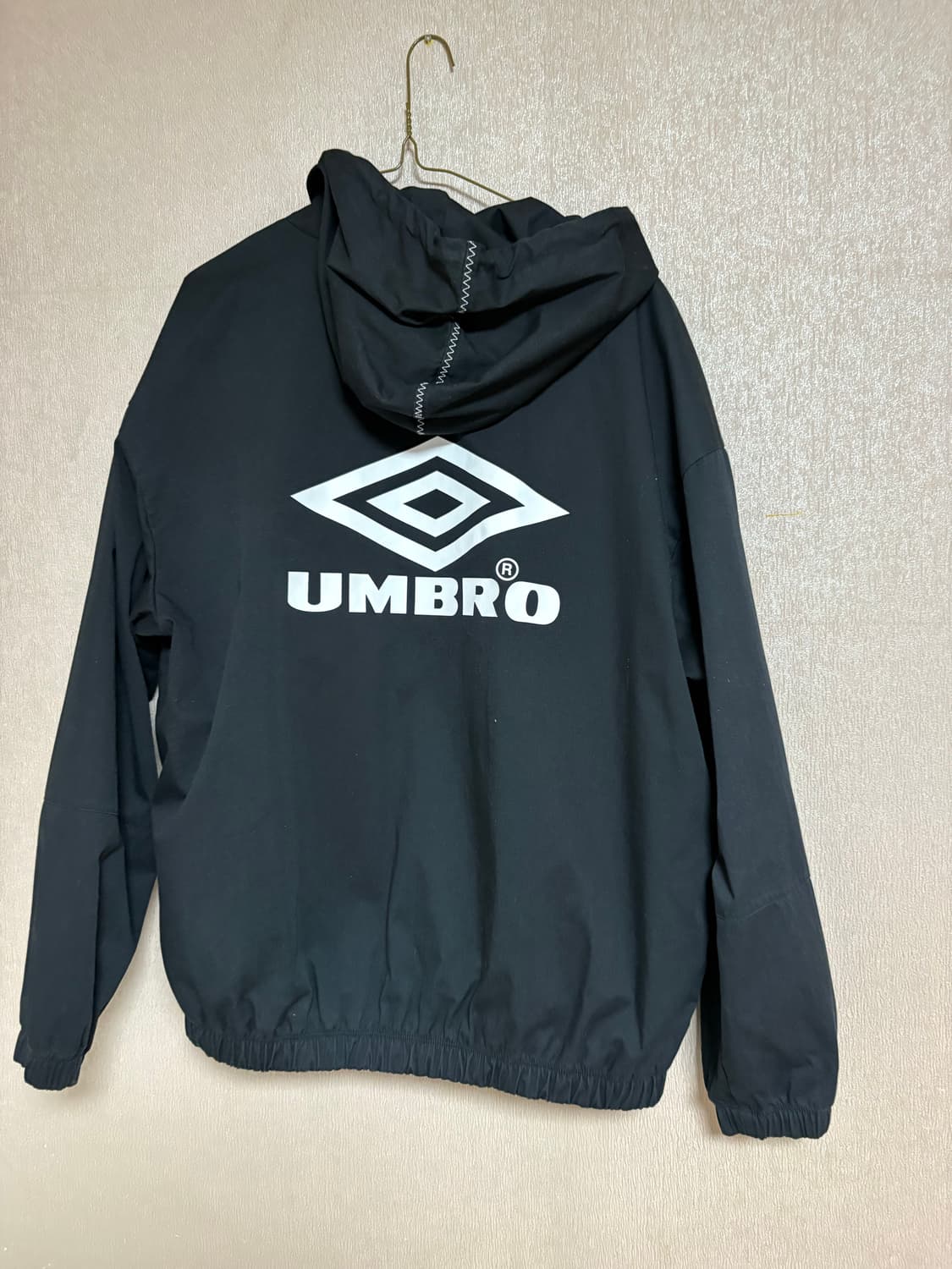 엄브로 바람막이 상품이미지7