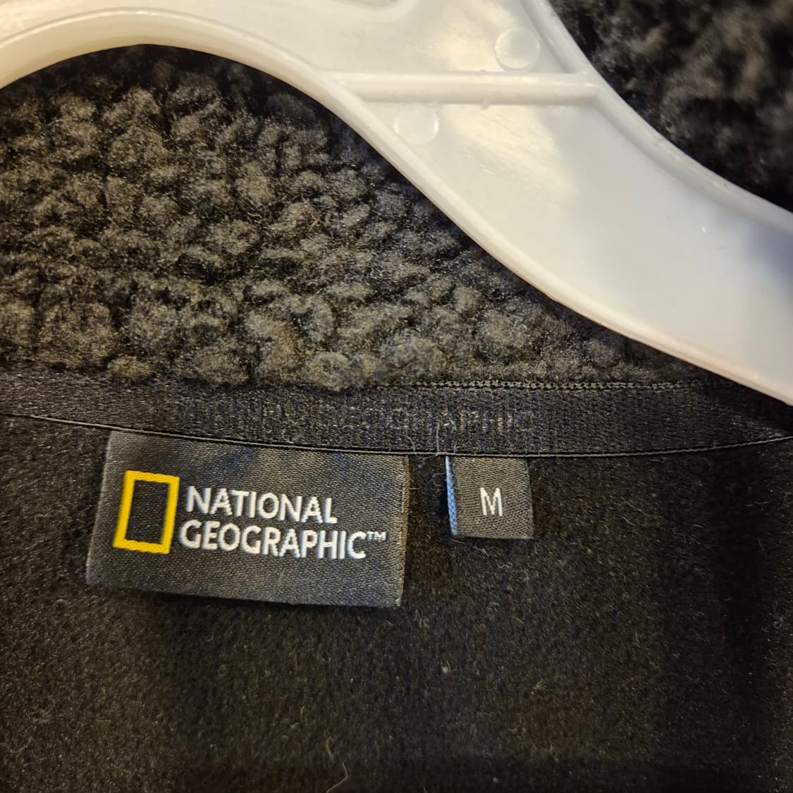 M 내셔널지오그래픽 블랙 후리스집업  상품이미지3