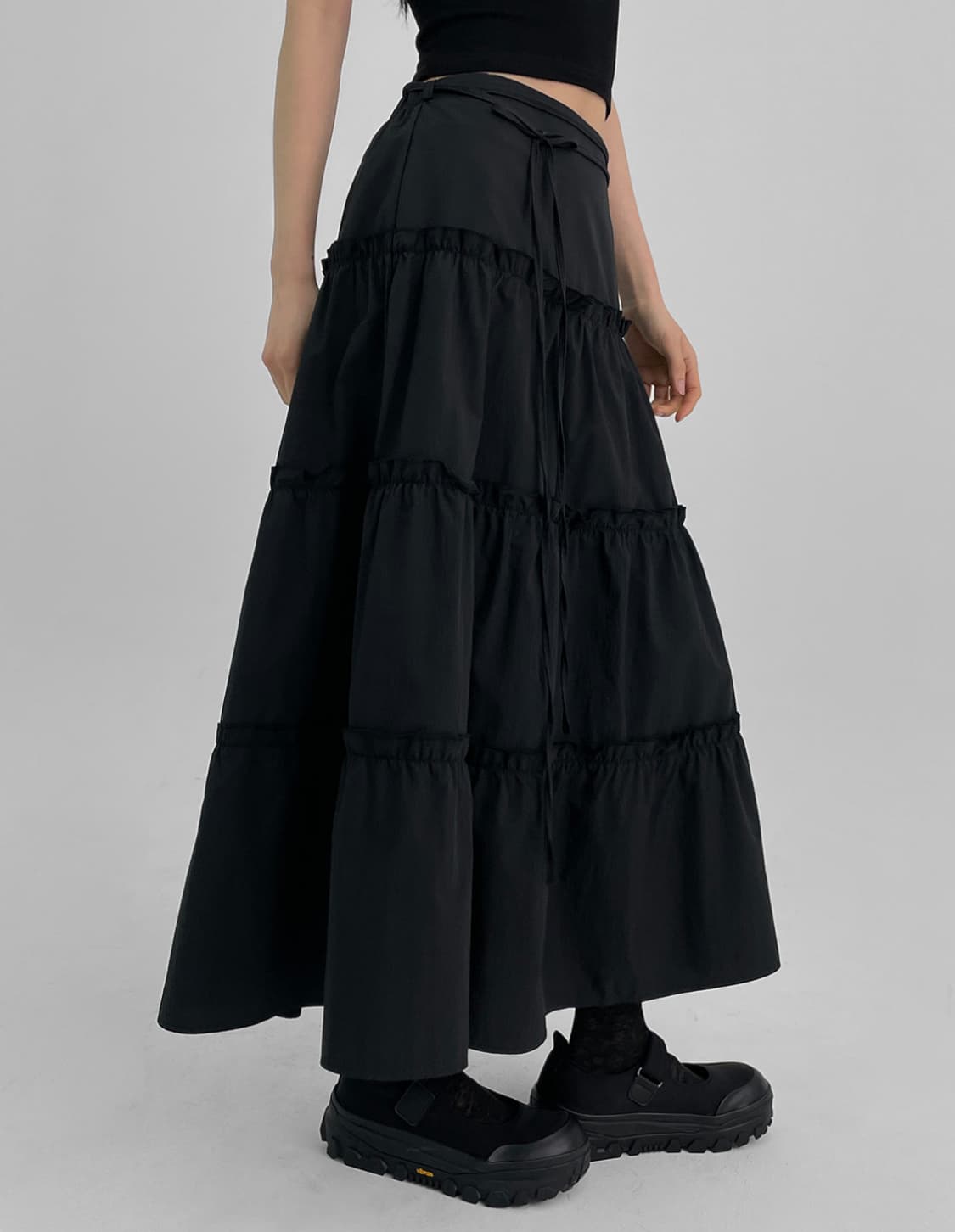 블랙업 시그니 플레어 롱스커트 상품이미지2