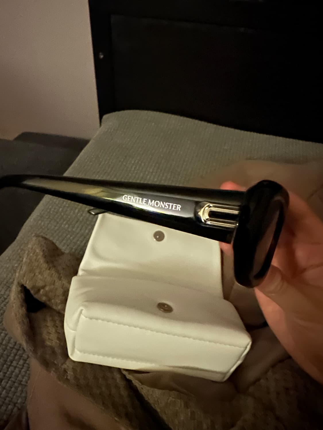 젠틀몬스터 세비지 상품이미지2