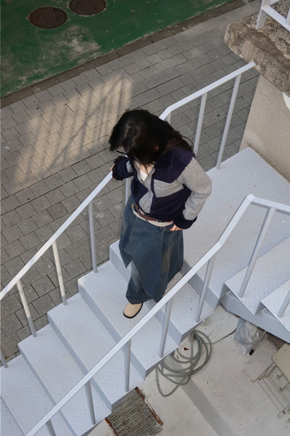 컬러인아이디 무디 배색 양털 집업 원가 49000원 상품이미지7