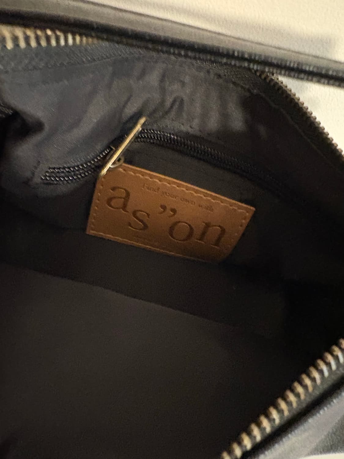 2022 애즈온 키스백 ason kiss bag 블랙 상품이미지6