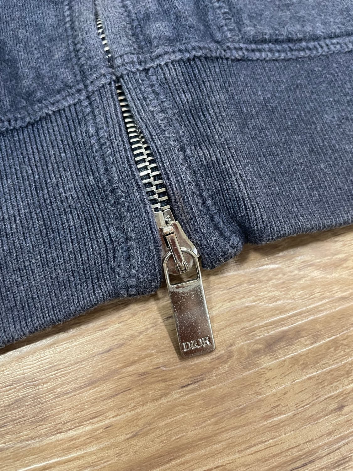 디올 오블리크 캐시미어 집업후드 상품이미지2