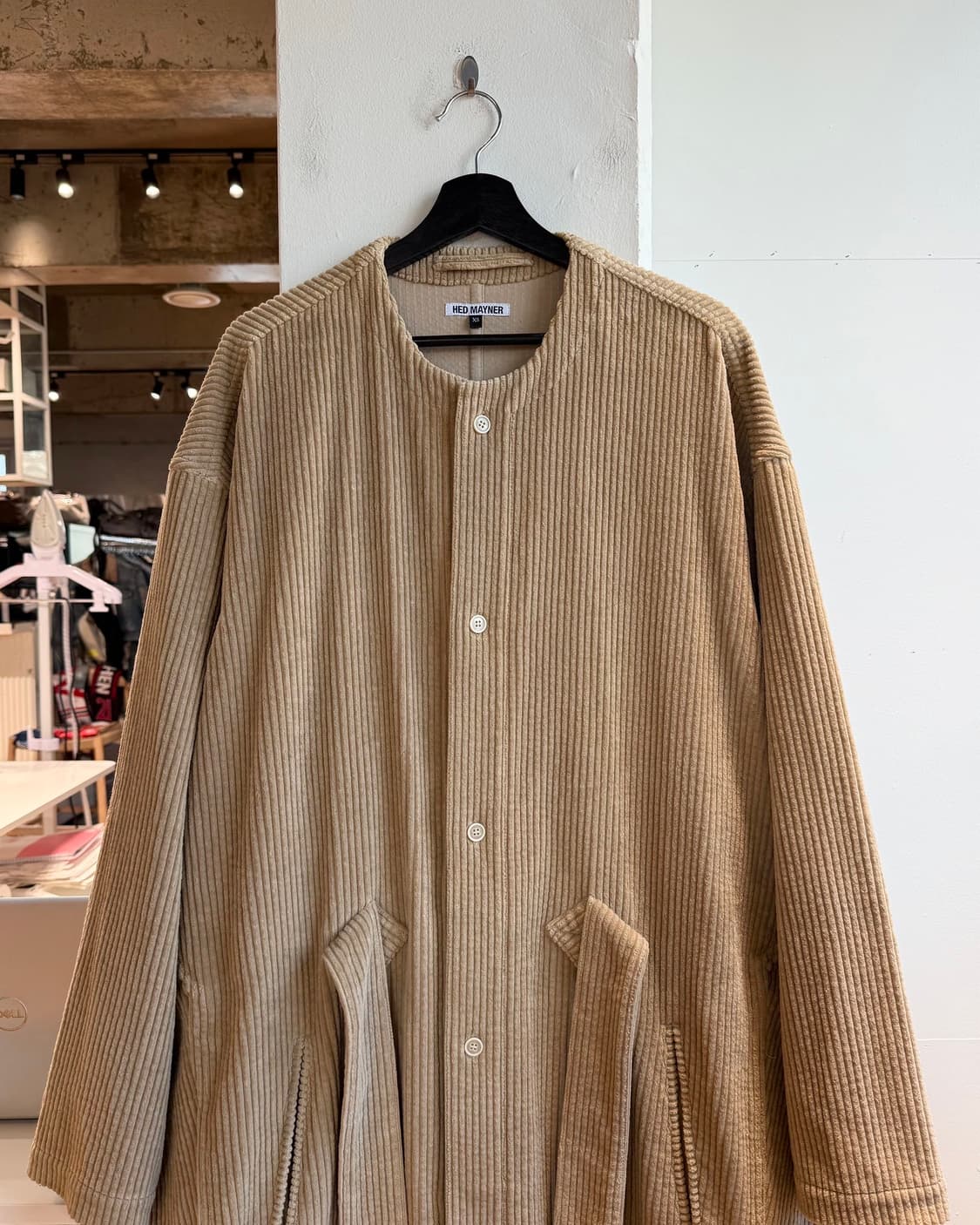 헤드 메이너 베이지 코듀로이 오버라이즈 코트 상품이미지3