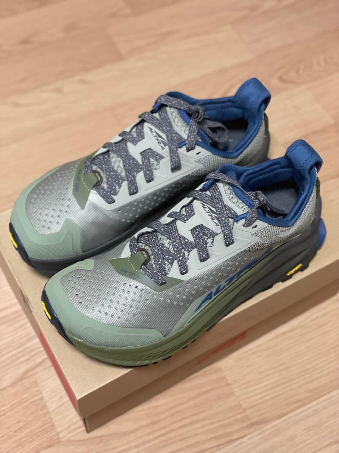 [270] 알트라 올림퍼스6 트레일 런닝화 토프(✨새상품) 상품이미지3