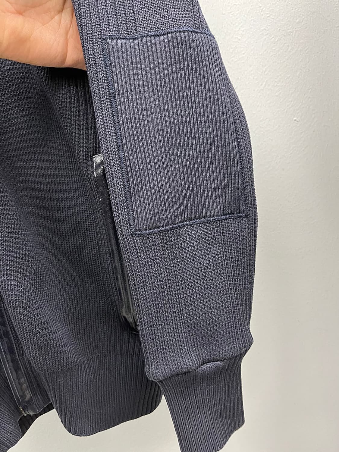 105-110) 엠포리오알마니 니트집업  상품이미지7