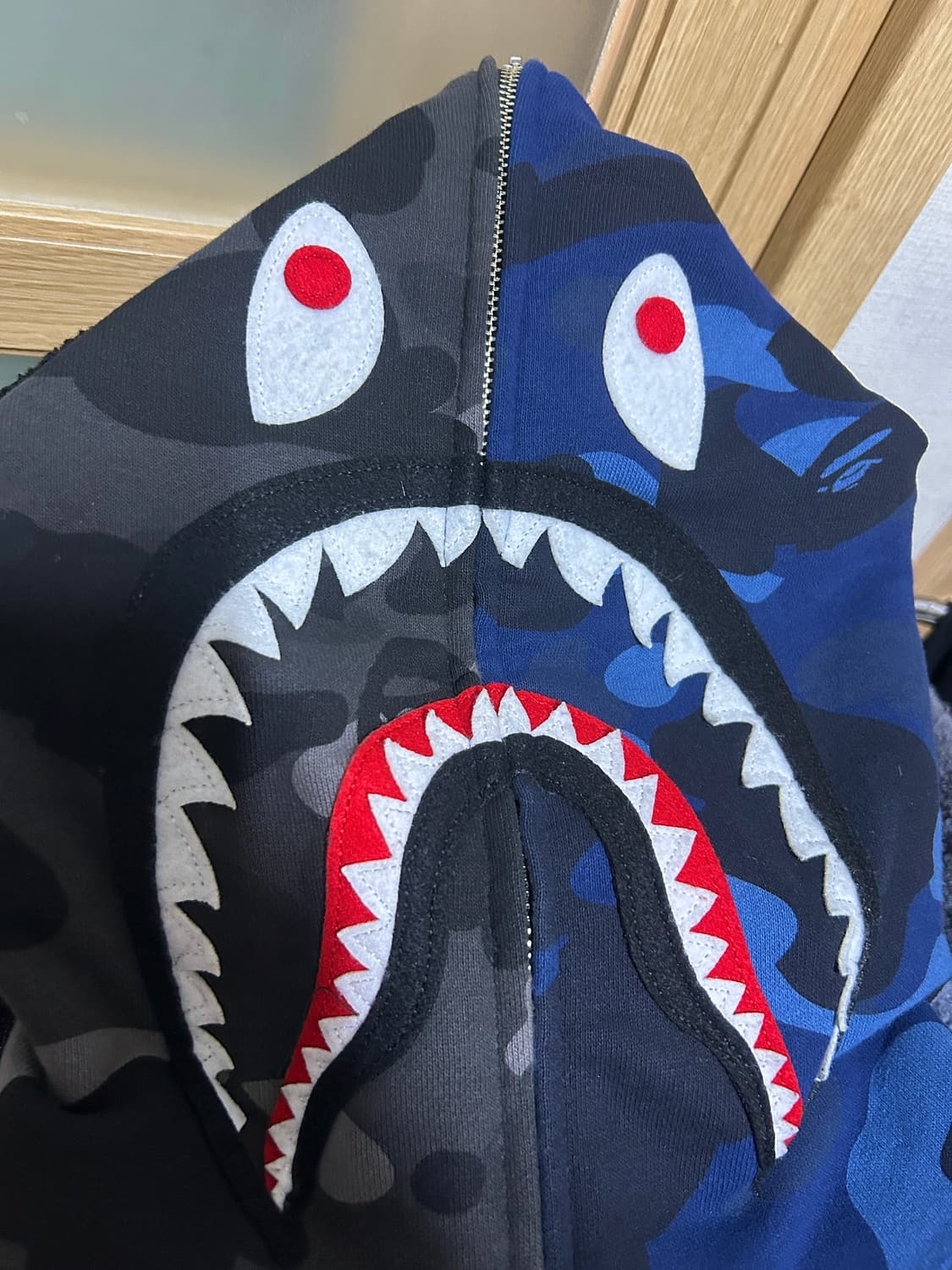 베이프 컬러 카모 세퍼레이트 샤크 풀 집 후드 블랙네이비 L 상품이미지5