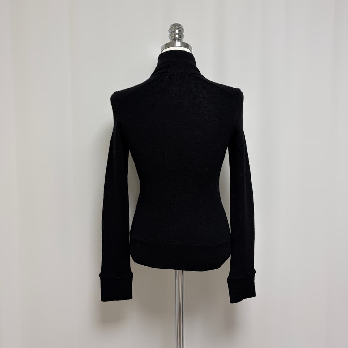 버버리 울 니트 집업 가디건 블랙 상품이미지6