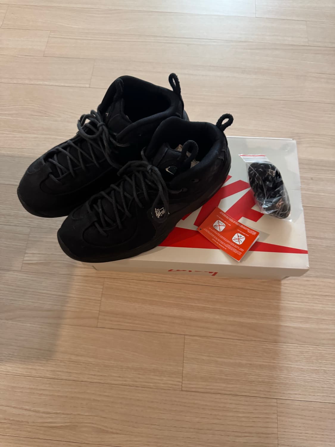 나이키 스투시 에어페니2 280 상품이미지1