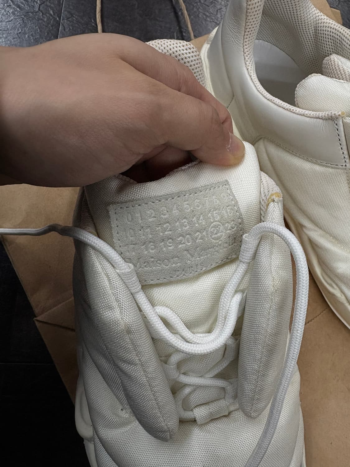 (45) 메종 마르지엘라 푸퍼 로우탑 스니커즈 상품이미지6