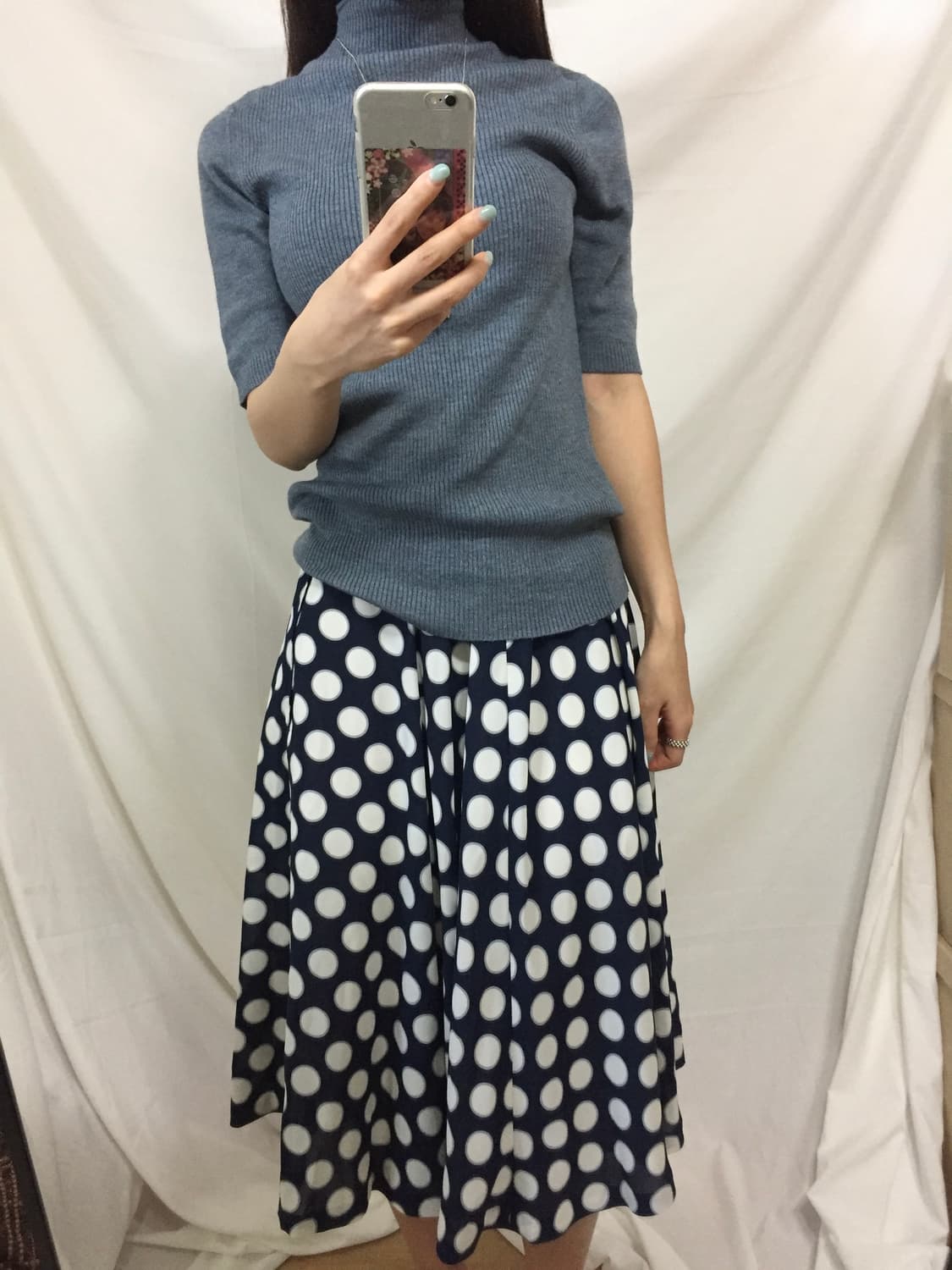 반폴라 니트 탑 상품이미지2