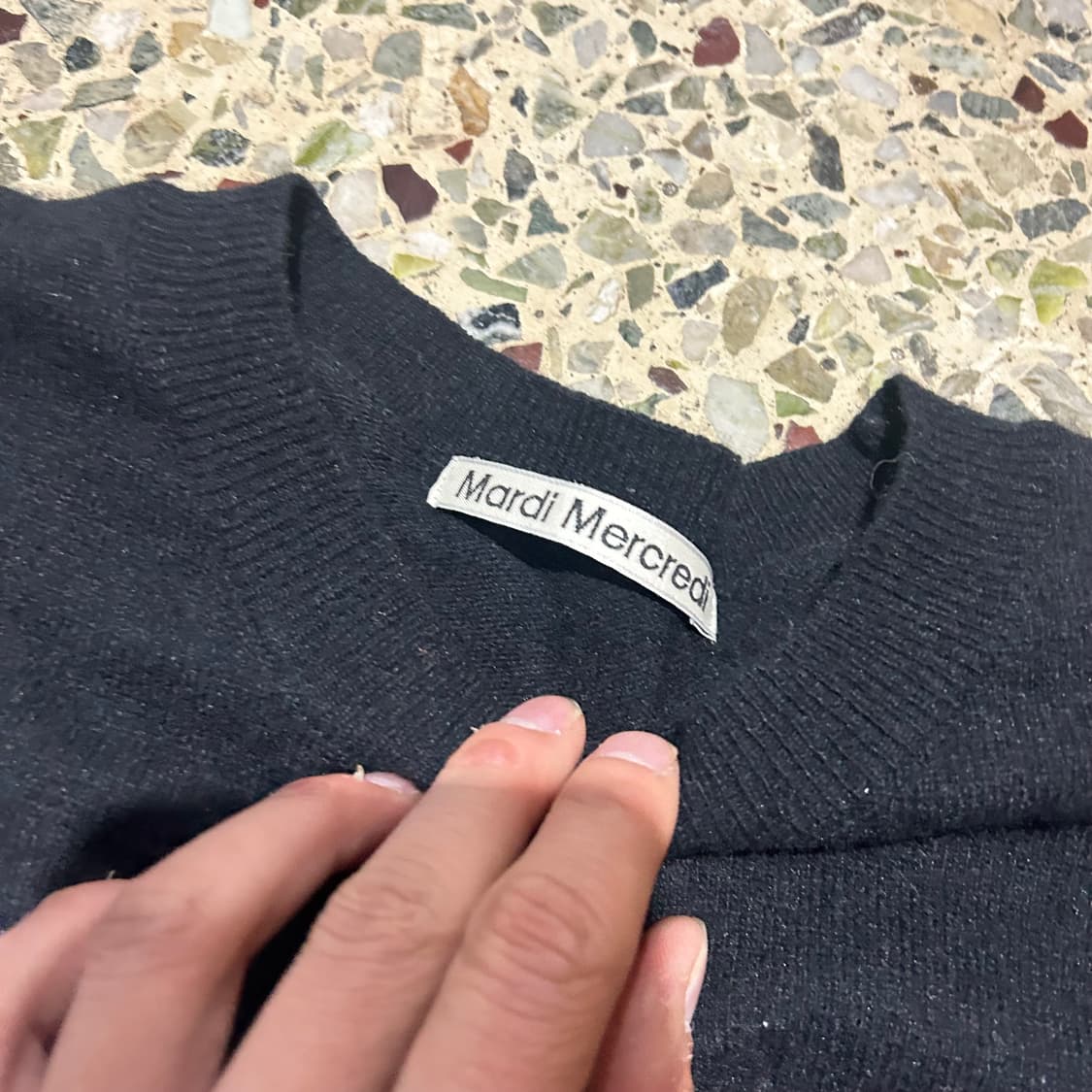 마르디 메크르디(Mardi Mercredi) 블랙 니트 상품이미지4
