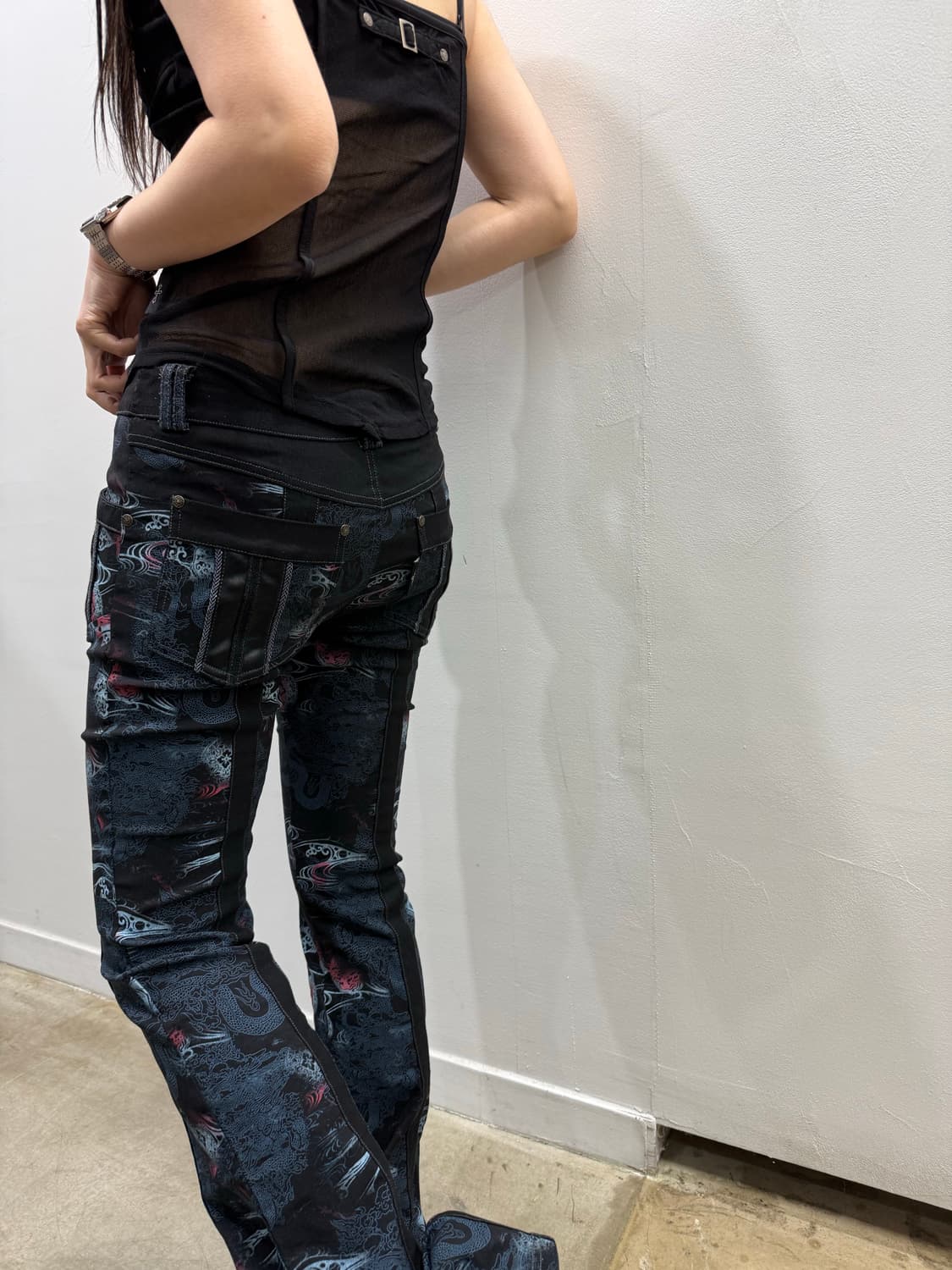 오즈온 오리엔탈 패턴 디테일 매쉬 부츠컷 팬츠 상품이미지1