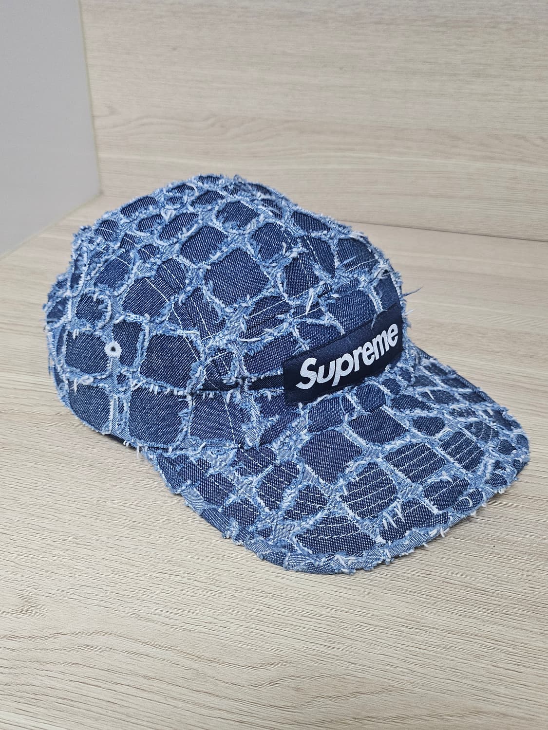 슈프림 프레이드 크록 데님 캠프캡 인디고 상품이미지1