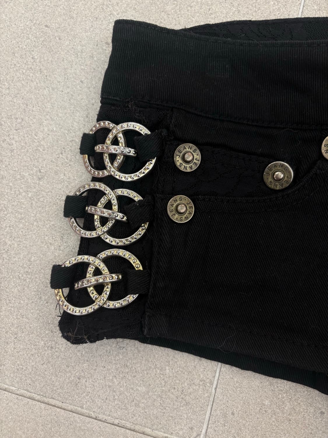 블랙 사이드 링 숏츠 상품이미지3